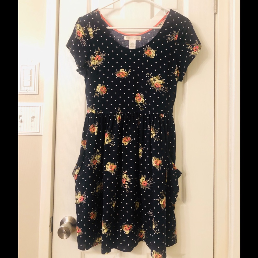 BOHO dress with floral print.